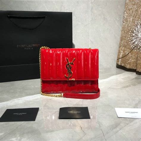 Saint Laurent YSL Wallet on Chain in Patent Leather 